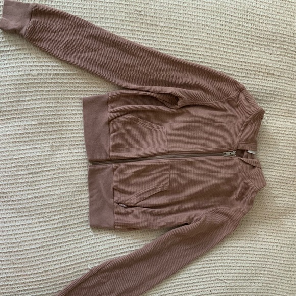 Aritzia Tna Waffle Knit Zip Up Hoodie Long Sleeve Jacket Top Purple Nude - Picture 7 of 7